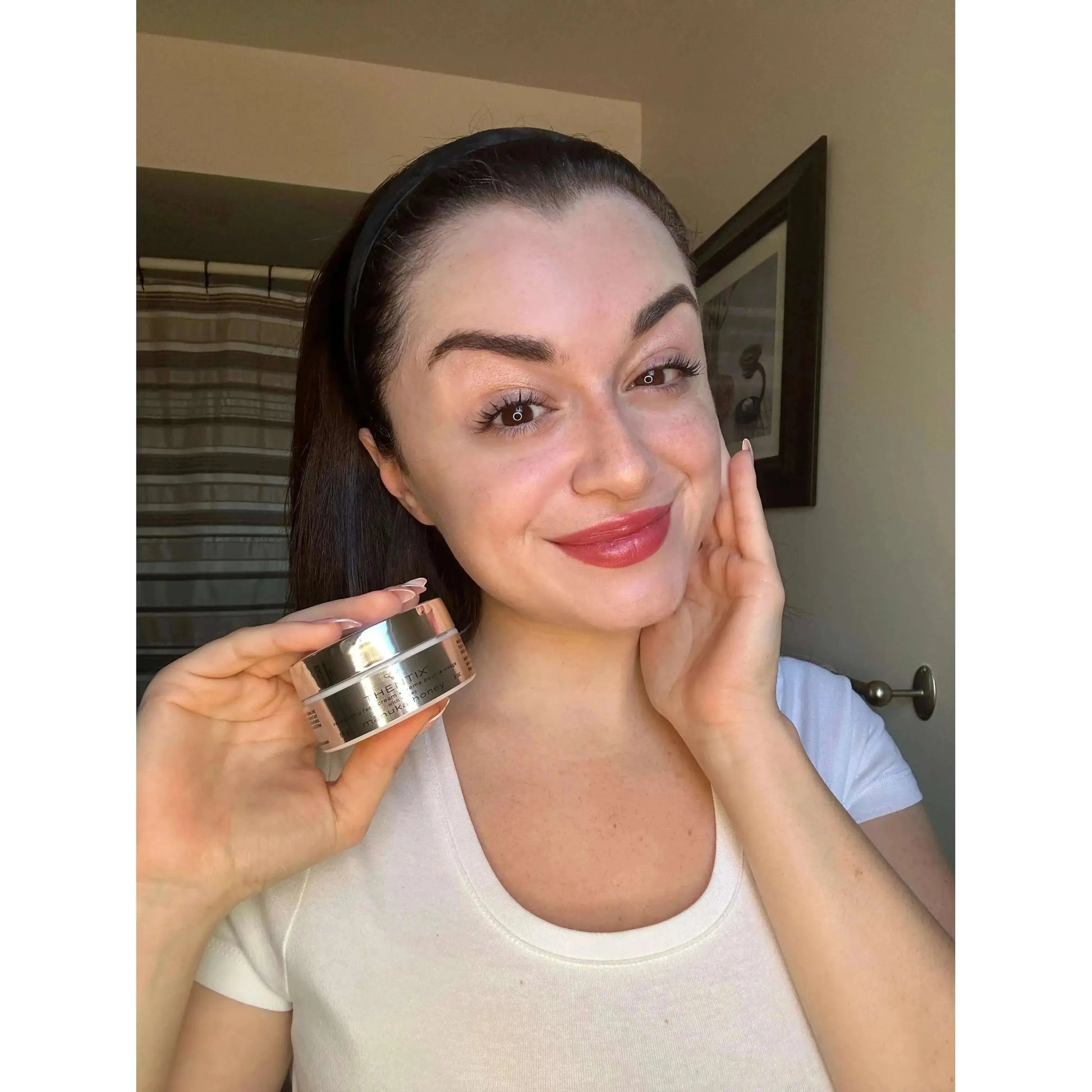 Woman using Thentix Face Cream, a beauty cream and under-eye moisturizer, ideal as the best eye cream for dry skin and top skincare for redness and sensitive skin.